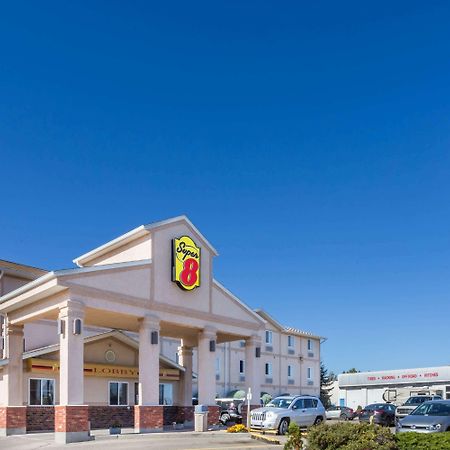 Super 8 By Wyndham Moose Jaw Sk Ξενοδοχείο Εξωτερικό φωτογραφία