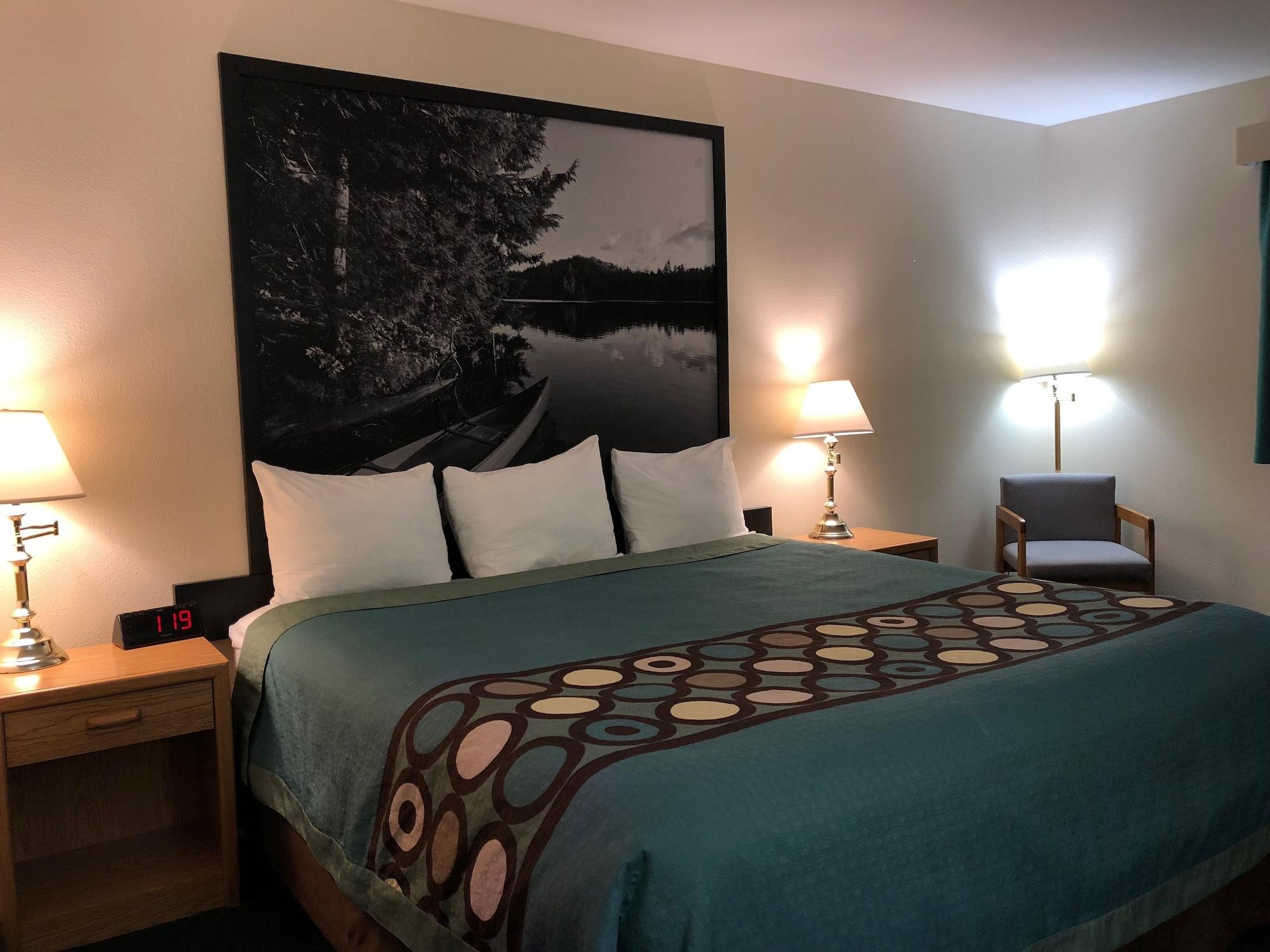 Super 8 By Wyndham Moose Jaw Sk Ξενοδοχείο Εξωτερικό φωτογραφία