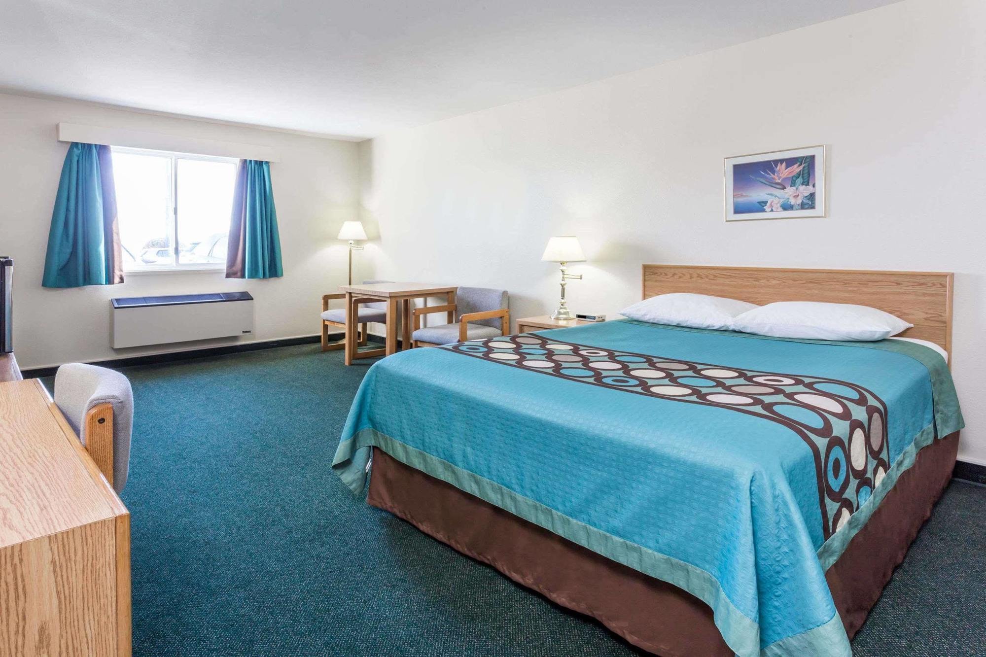 Super 8 By Wyndham Moose Jaw Sk Ξενοδοχείο Εξωτερικό φωτογραφία